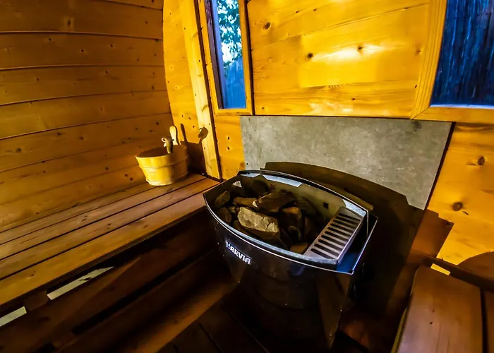 Prague Bay Houseboats