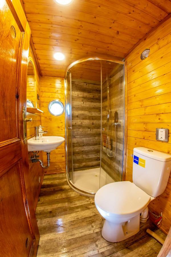 Bay Houseboats 3* Прага